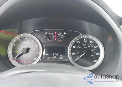 2015 Nissan Sentra Sr z USA, uszkodzony, nr VIN 3N1AB7AP0FY360356